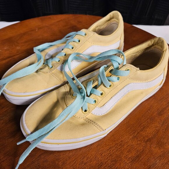 Women's Vans Old Skool 'Pineapple Slice' Skate Shoes - Picture 1 of 7